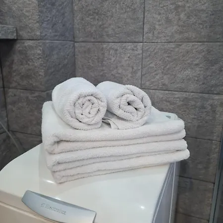 Διαμέρισμα Apartament The Middle One *